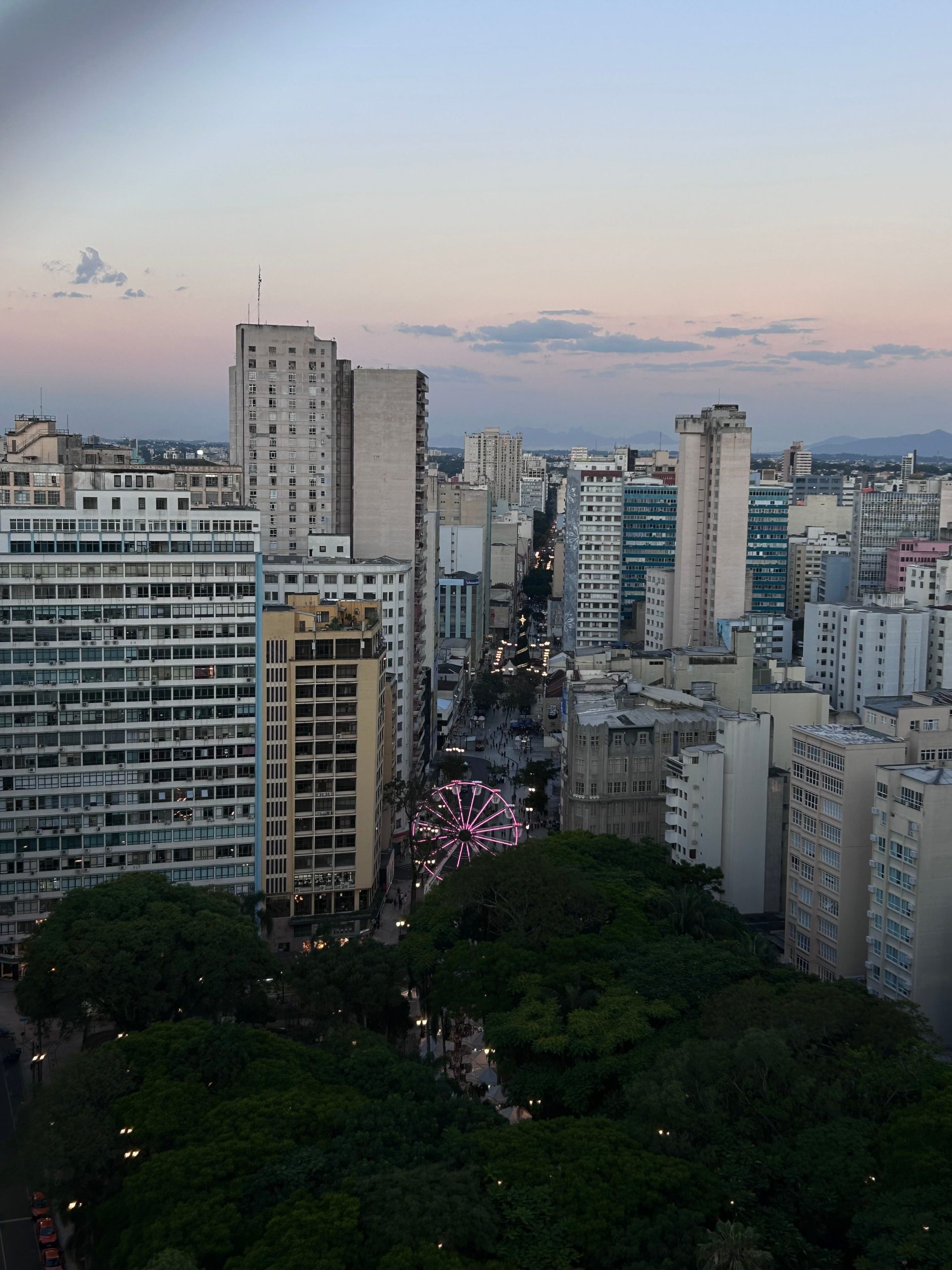 Por que Curitiba se tornou uma praça estratégica para investimento imobiliário