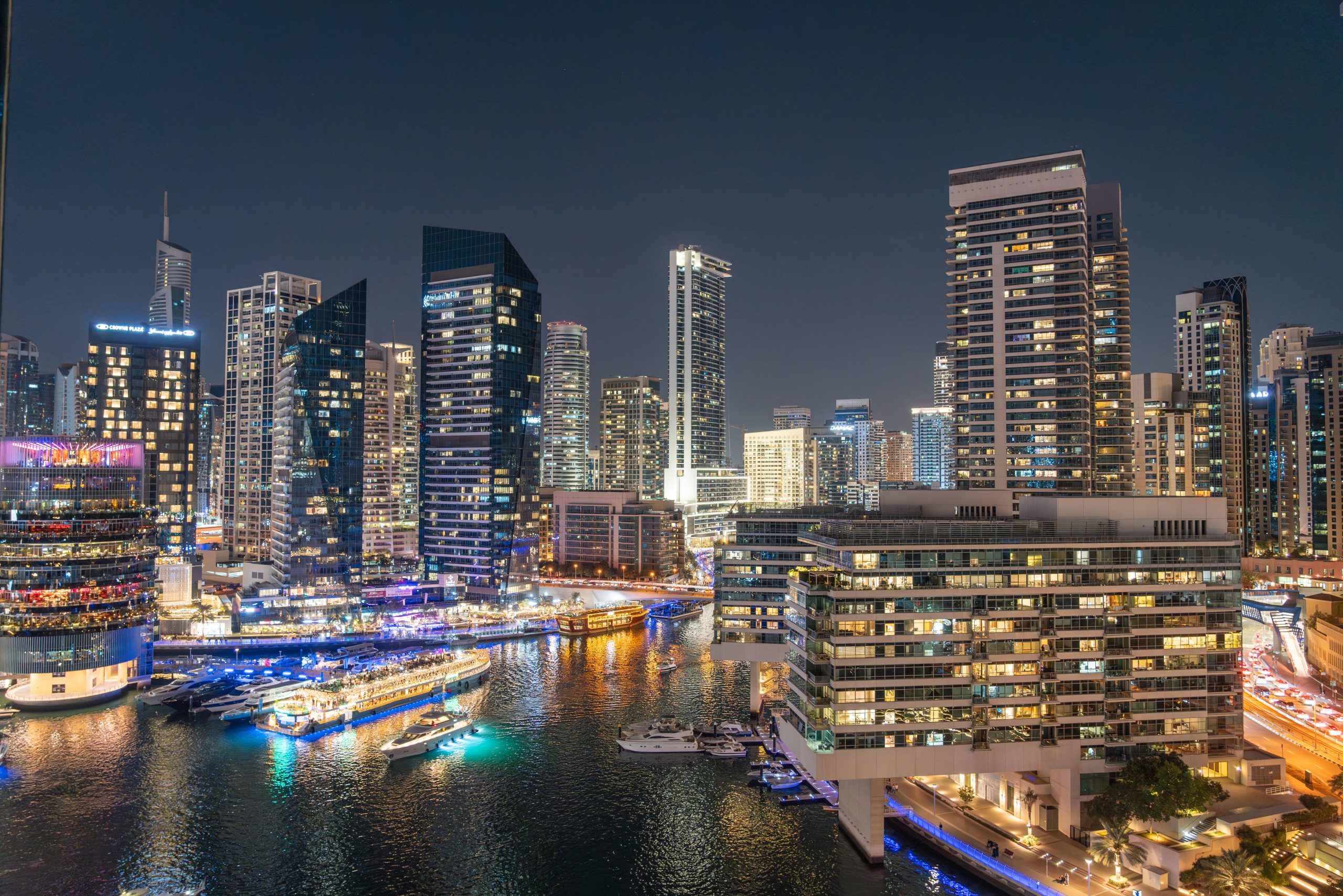 Investir em Dubai: o que o investidor brasileiro precisa entender antes de diversificar